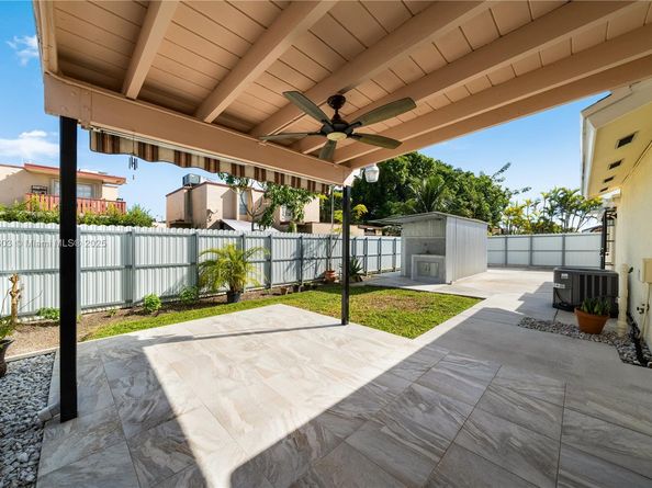 20029 SW 124th Ave, Miami FL 33177