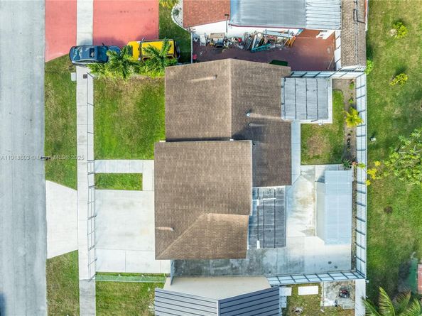 20029 SW 124th Ave, Miami FL 33177