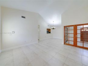 20029 SW 124th Ave, Miami FL 33177