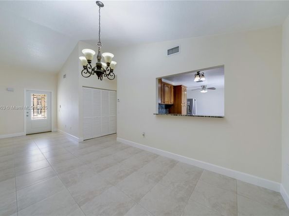 20029 SW 124th Ave, Miami FL 33177