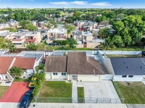 20029 SW 124th Ave, Miami FL 33177