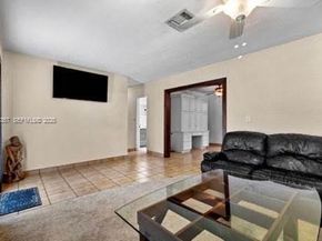 9155 SW 179th St, Palmetto Bay FL 33157