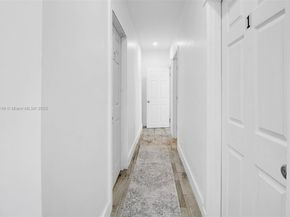 2275 NW 30th St, Miami FL 33142