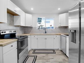 2275 NW 30th St, Miami FL 33142