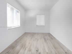 2275 NW 30th St, Miami FL 33142