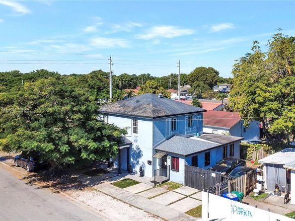 2275 NW 30th St, Miami FL 33142
