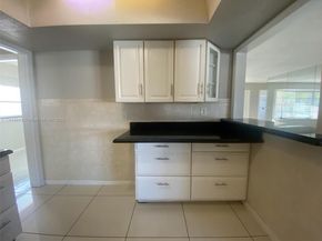 6750 NW 7th Ct, Margate FL 33063