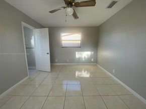 6750 NW 7th Ct, Margate FL 33063