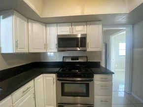 6750 NW 7th Ct, Margate FL 33063