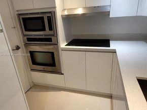 1200 West Ave PH18, Miami Beach FL 33139