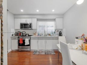 329 W 18th St, Hialeah FL 33010