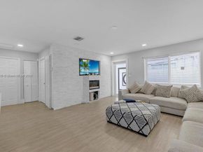 329 W 18th St, Hialeah FL 33010