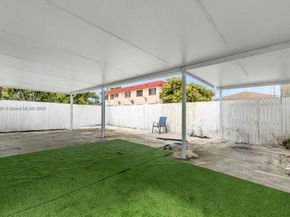 329 W 18th St, Hialeah FL 33010