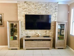 1071 NW 33rd Ct, Pompano Beach FL 33064