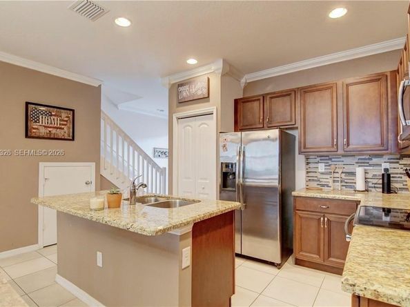 1071 NW 33rd Ct, Pompano Beach FL 33064