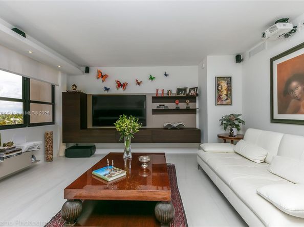 3 Grove Isle Dr C502, Miami FL 33133