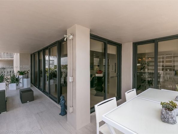 3 Grove Isle Dr C502, Miami FL 33133