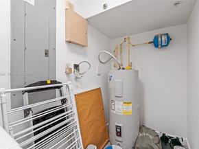 2540 SW 14th Ave 206, Fort Lauderdale FL 33315