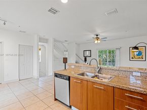 2540 SW 14th Ave 206, Fort Lauderdale FL 33315