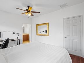 2540 SW 14th Ave 206, Fort Lauderdale FL 33315