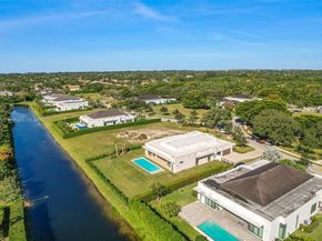 12450 Oak Park Dr, Davie FL 33330