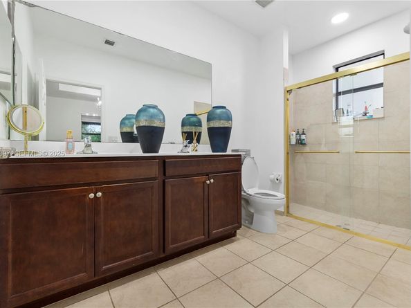 11725 SW 240th Ter, Homestead FL 33032