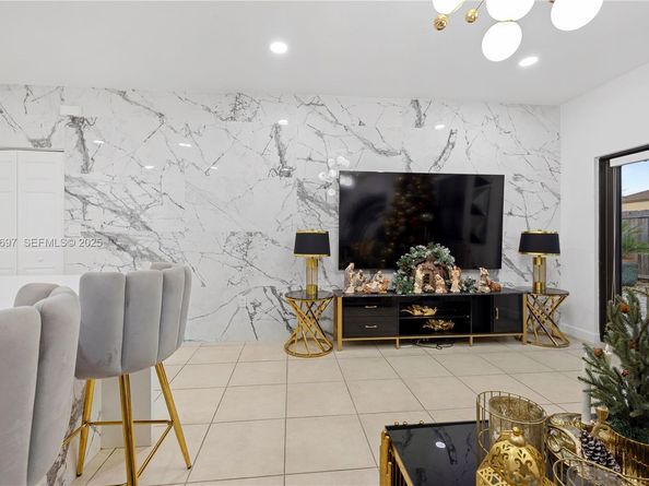 11725 SW 240th Ter, Homestead FL 33032