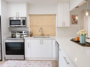 Undisclosed Address #A11886451, Miami FL 33185