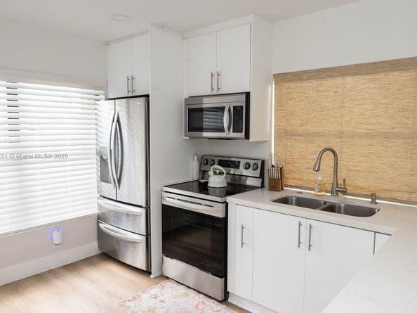 Undisclosed Address #A11886451, Miami FL 33185