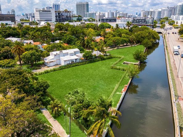 1800 Michigan Ave, Miami Beach FL 33139