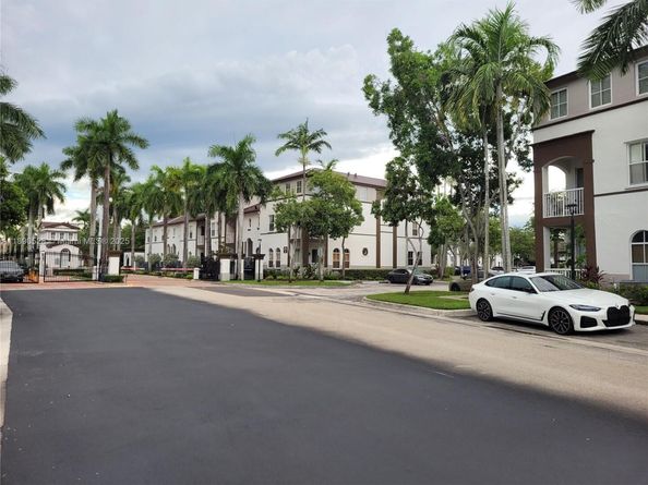 4341 SW 160th Ave 205, Miramar FL 33027