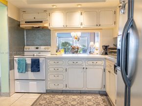 330 SE 2nd St 405F, Hallandale Beach FL 33009