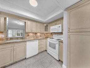 14873 Cumberland Dr 1040, Delray Beach FL 33446