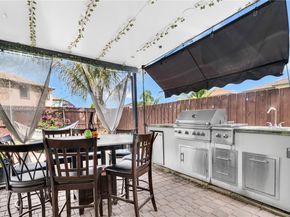 11827 SW 242nd Ter, Homestead FL 33032