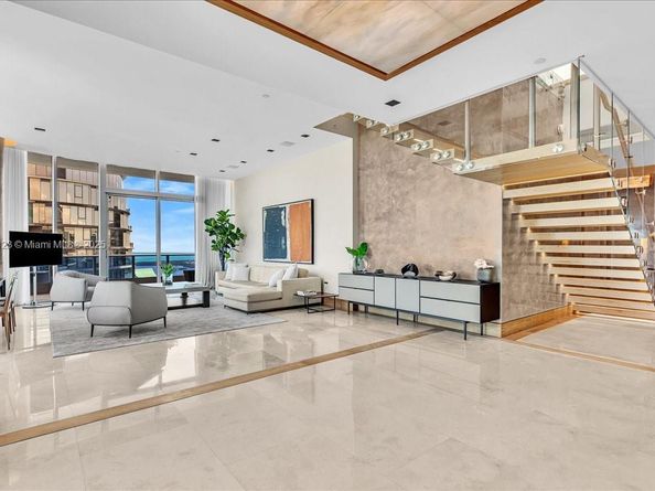 200 Biscayne Boulevard Way 5401, Miami FL 33131