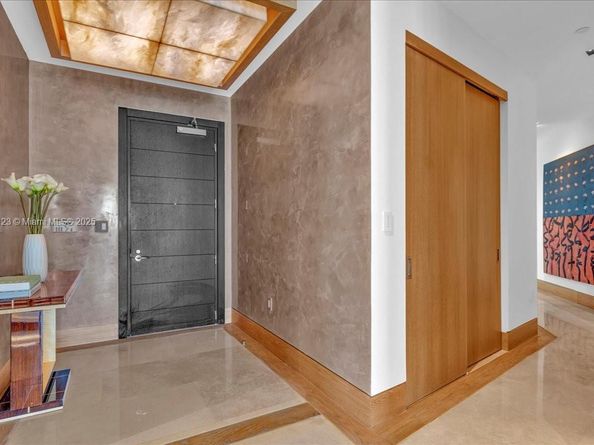 200 Biscayne Boulevard Way 5401, Miami FL 33131