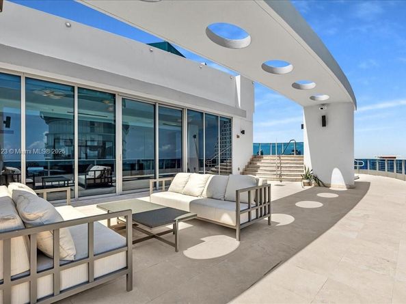 200 Biscayne Boulevard Way 5401, Miami FL 33131