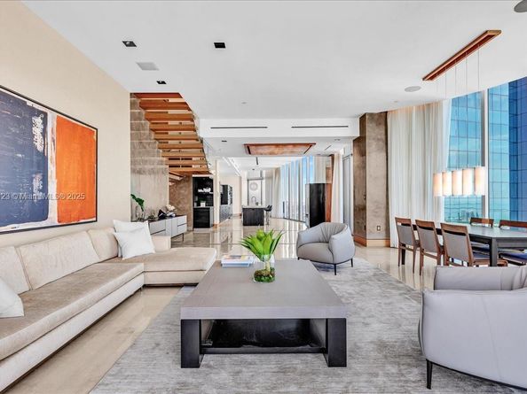 200 Biscayne Boulevard Way 5401, Miami FL 33131