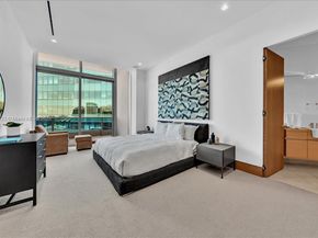 200 Biscayne Boulevard Way 5401, Miami FL 33131
