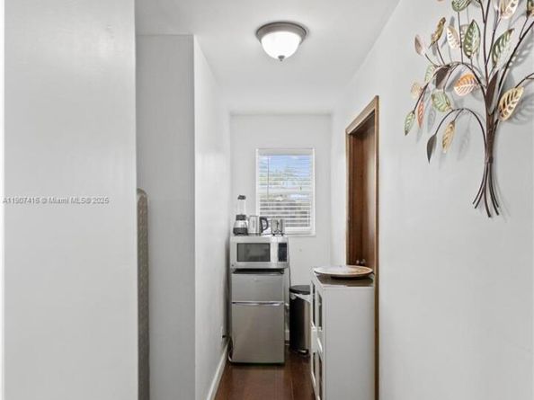 4515 Jackson St, Hollywood FL 33021