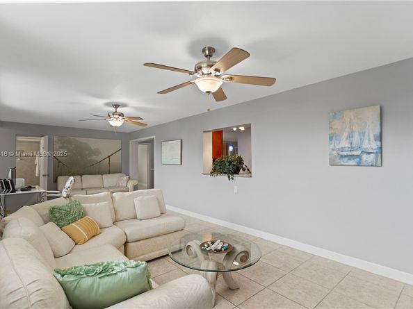 4515 Jackson St, Hollywood FL 33021