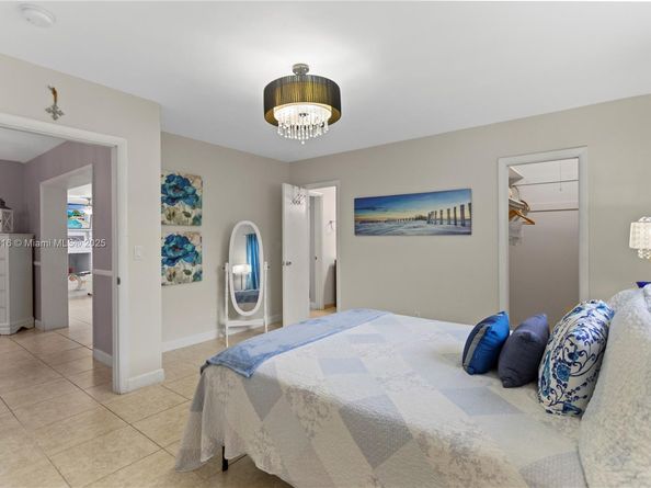 4515 Jackson St, Hollywood FL 33021