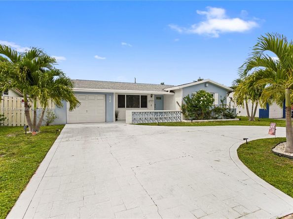 4515 Jackson St, Hollywood FL 33021