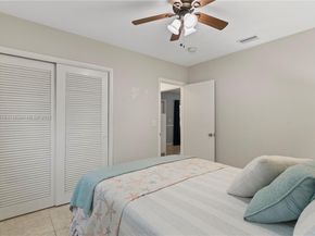 4515 Jackson St, Hollywood FL 33021