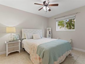 4515 Jackson St, Hollywood FL 33021