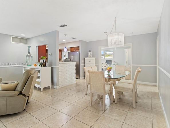 4515 Jackson St, Hollywood FL 33021