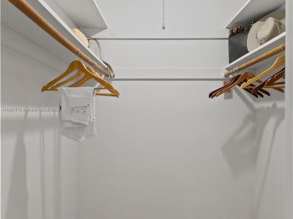 4515 Jackson St, Hollywood FL 33021