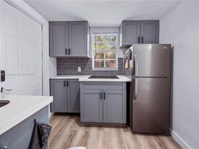 790 NW 63rd St, Miami FL 33150