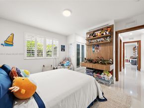 865 W 47th St, Miami Beach FL 33140