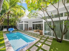 865 W 47th St, Miami Beach FL 33140